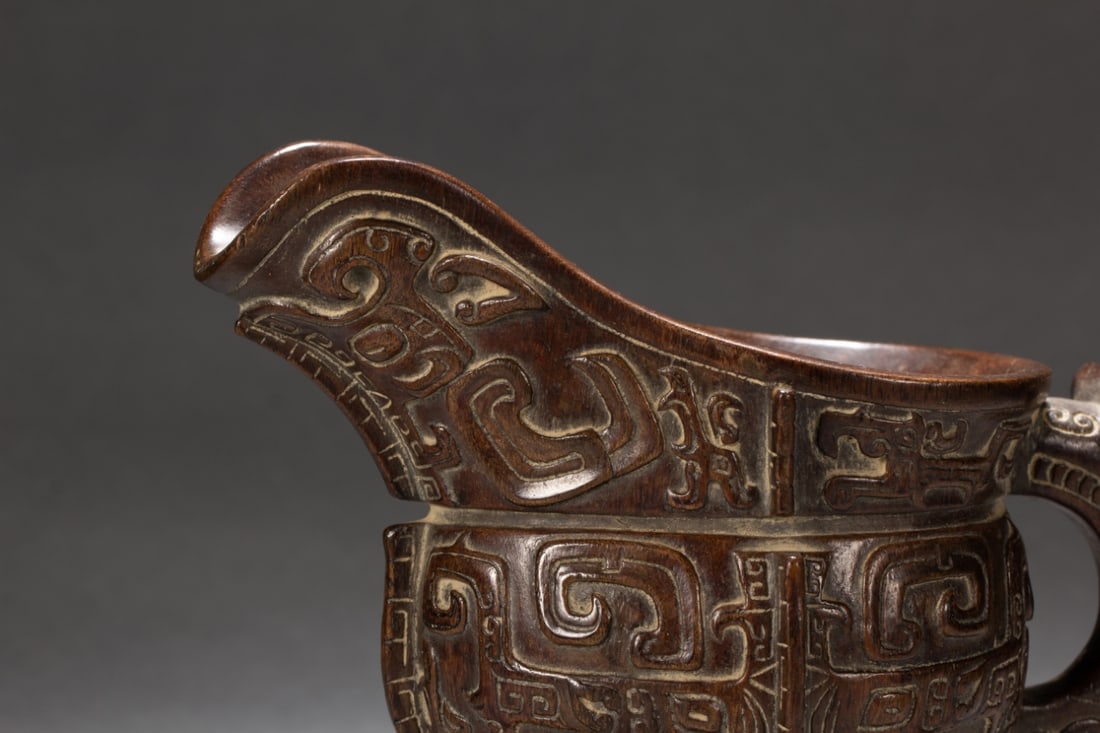 A Exquisite Eaglewood Goblet - 3