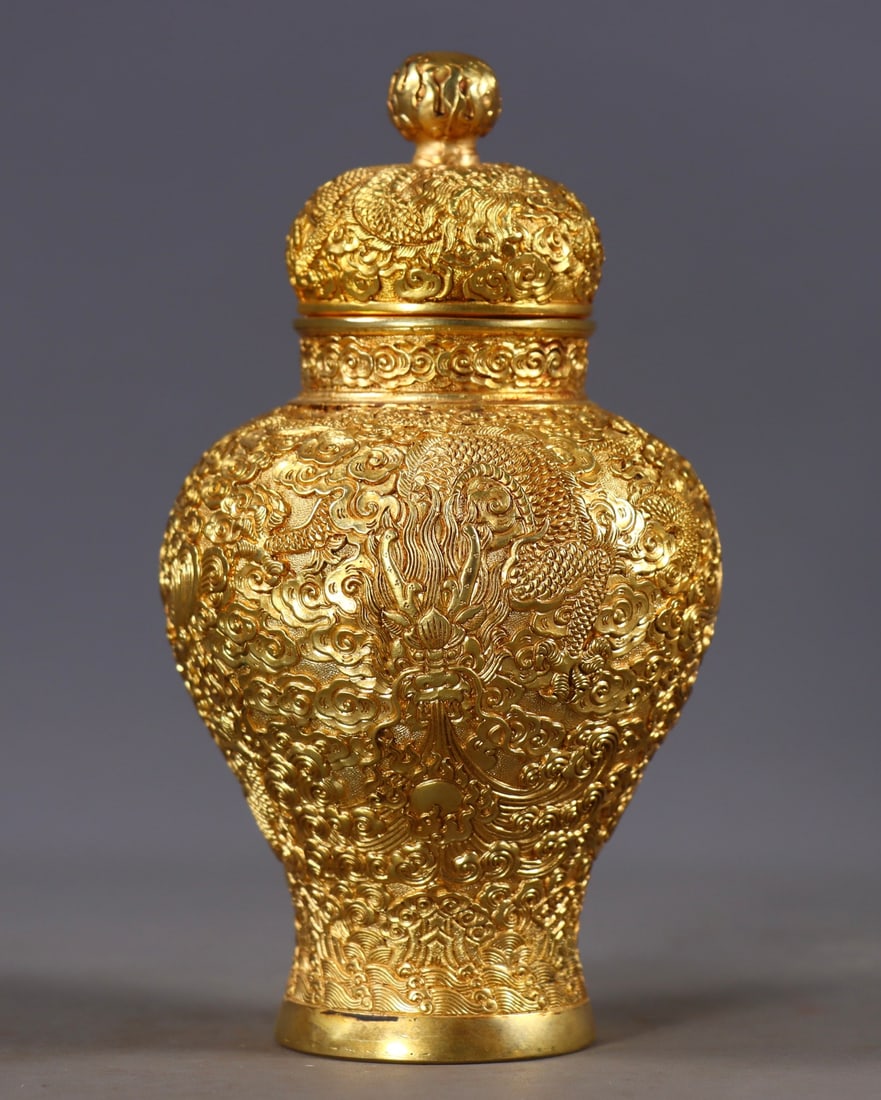 A Exquisite Gilt Bronze Dragon Pattern Jar (1 of 8)