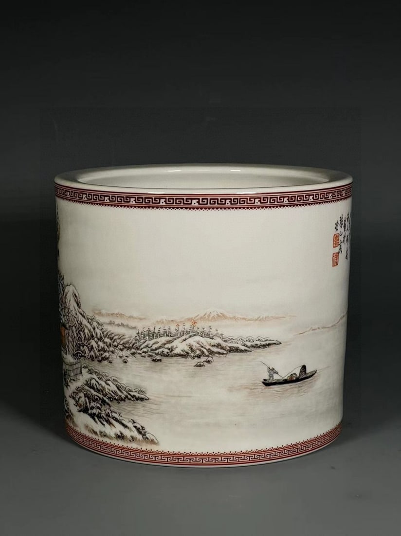 A Exquisite Snowscape Landscape Pattern Brush Pot - 2