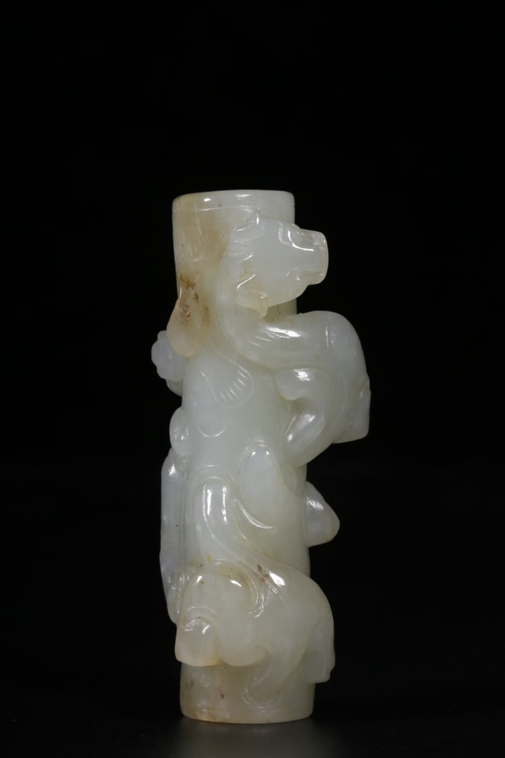 A Exquisite Hotan White Jade Dragon Pattern Hand Ornament (1 of 10)
