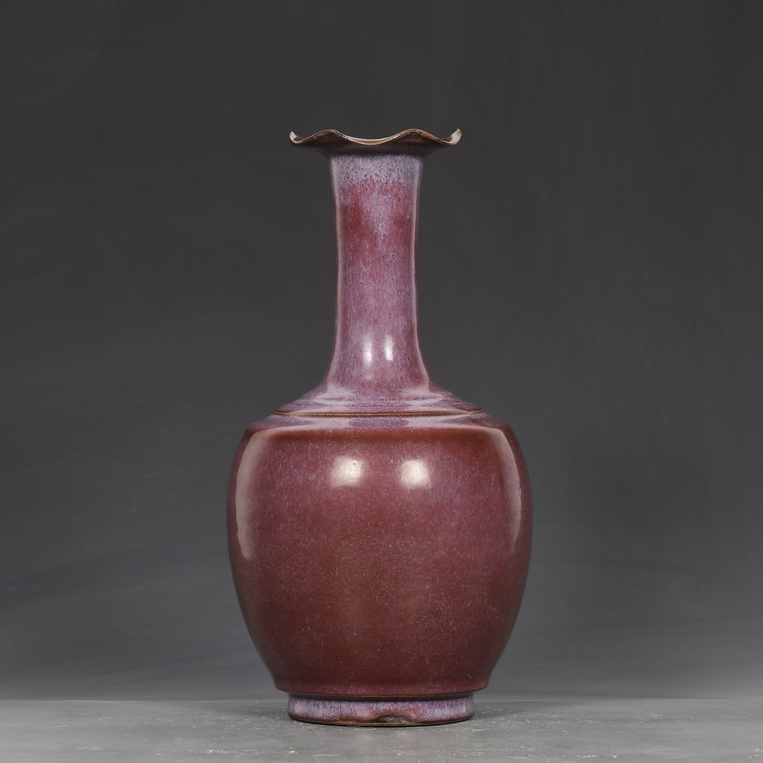 A Exquisite Jun yao Purple Glazed Vase (1 of 9)