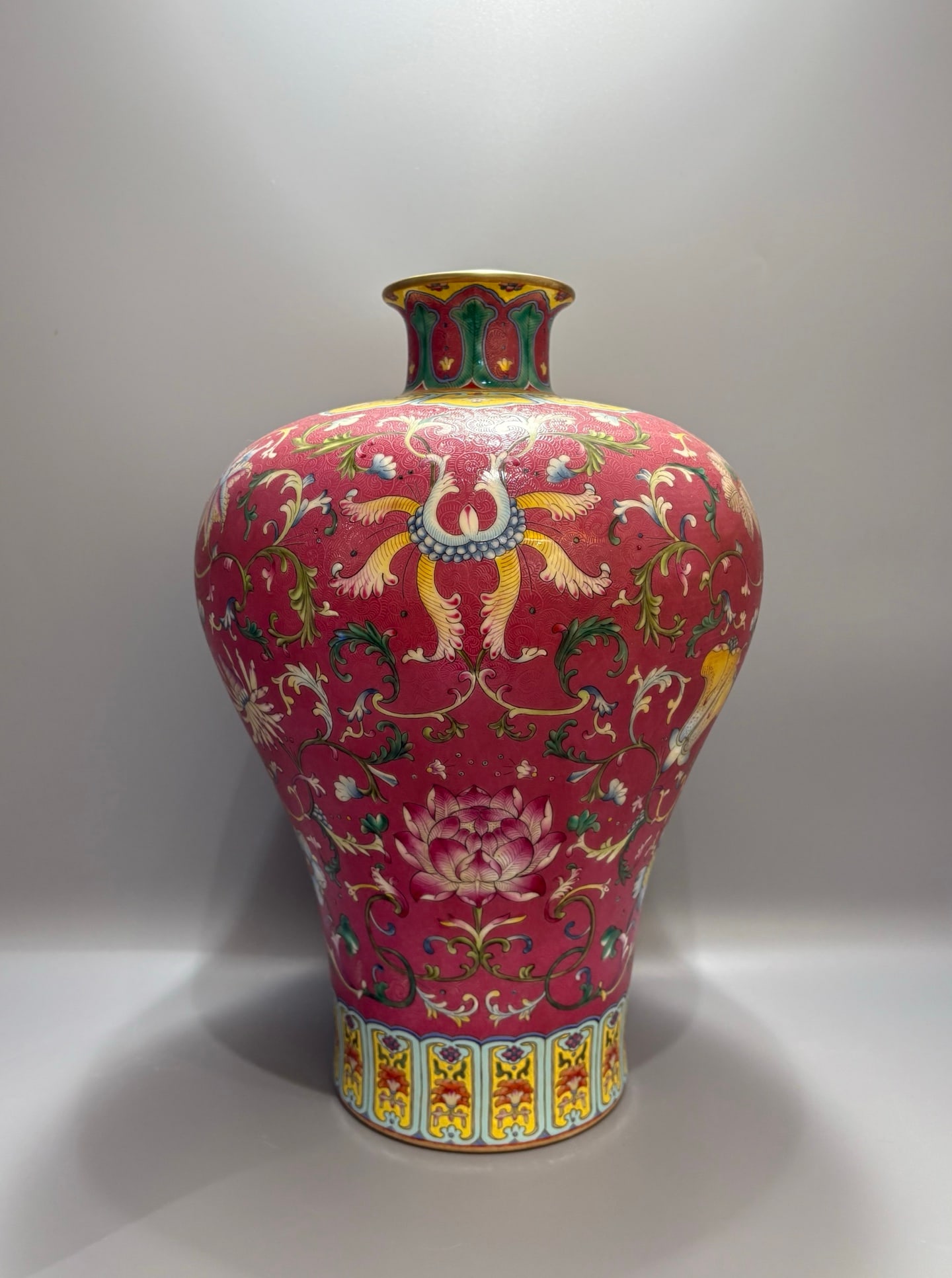 A Exquisite Ruby Red Ground Lotus Pattern Vase (1 of 8)