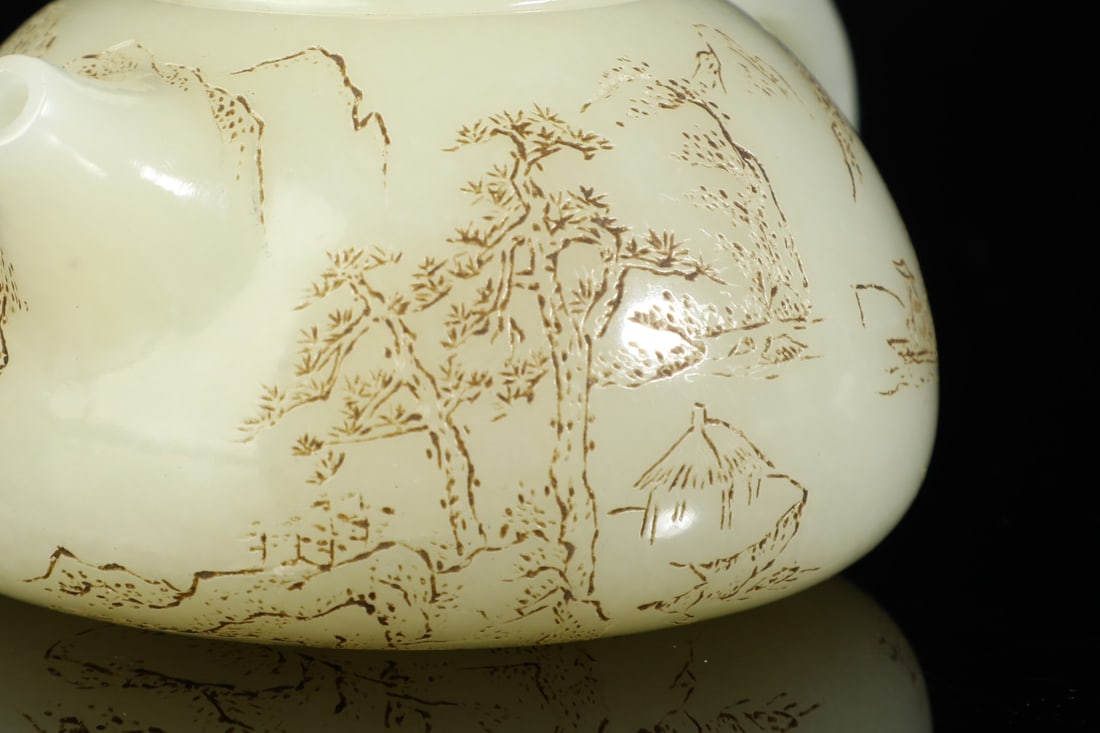 A Exquisite Hotan Jade Landscape Pattern Ewer - 4