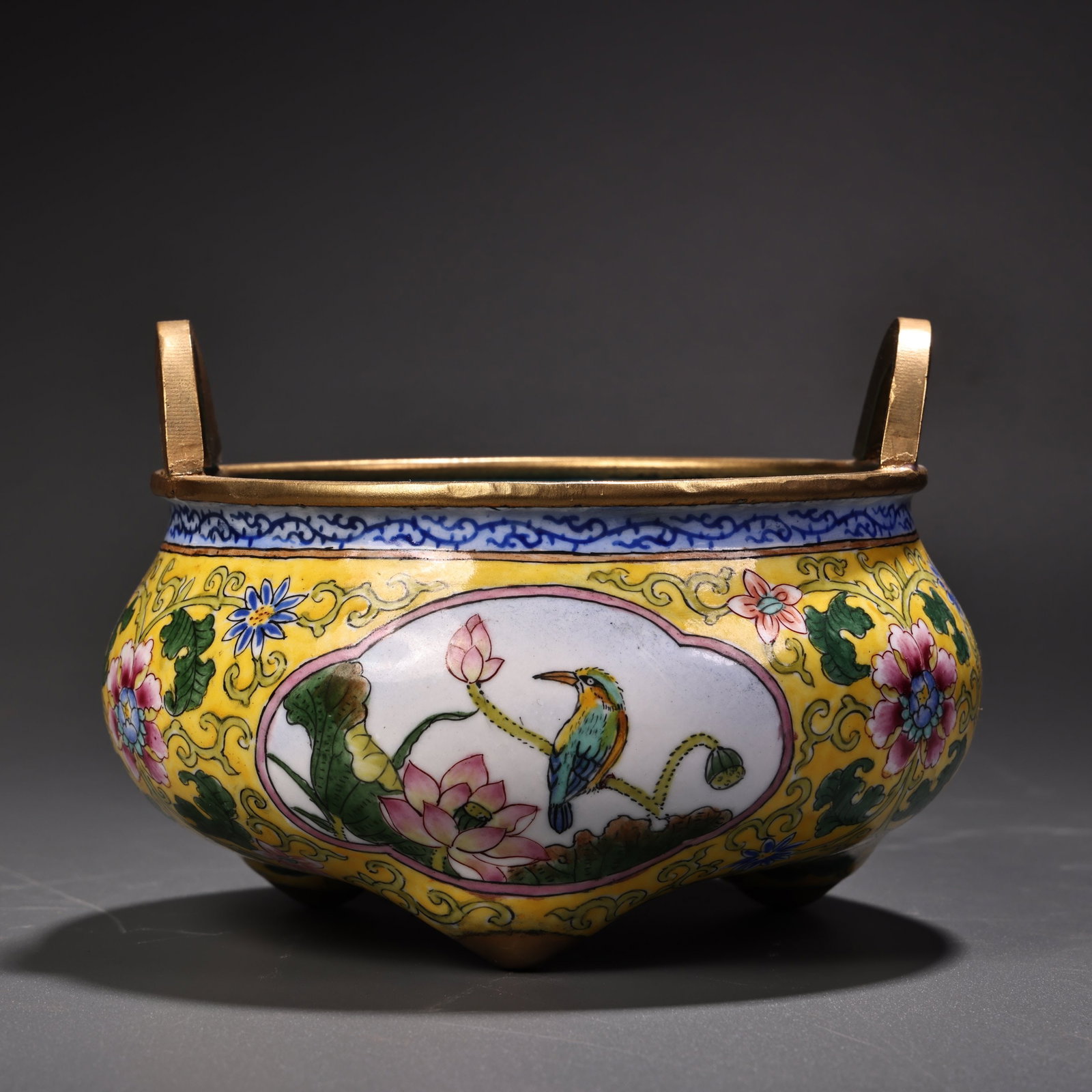 A Exquisite Bronze Enamel Flower and Bird Pattern Censer: A Exquisite Bronze Enamel Flower and Bird Pattern Censer,Qing Dynasty,China,Yongzheng Four-character Mark,Size:3.1inx3.9in,Weight:360g 铜珐琅彩花鸟纹炉,