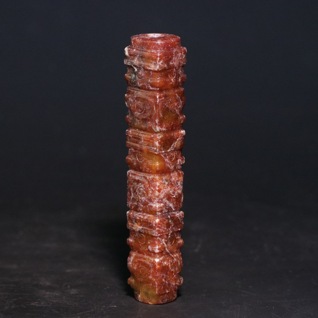 A Exquisite Gaogu Jade Beast-Face Pattern Ornament: A Exquisite Gaogu Jade Beast-Face Pattern Ornament,Ancient Time, China,Size:0.7inx0.6inx3.9in,Weight:65.1g 高古玉兽面纹玉琮,远古时