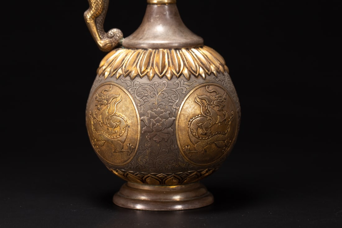 A Exquisite Gilt Bronze Dragon Pattern Ewer - 6