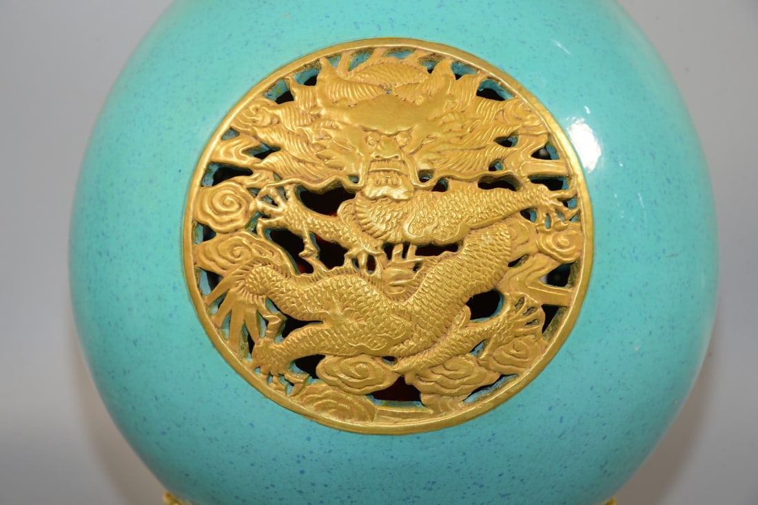 A Exquisite Turquoise-Glazed Dragon Pattern Vase - 5