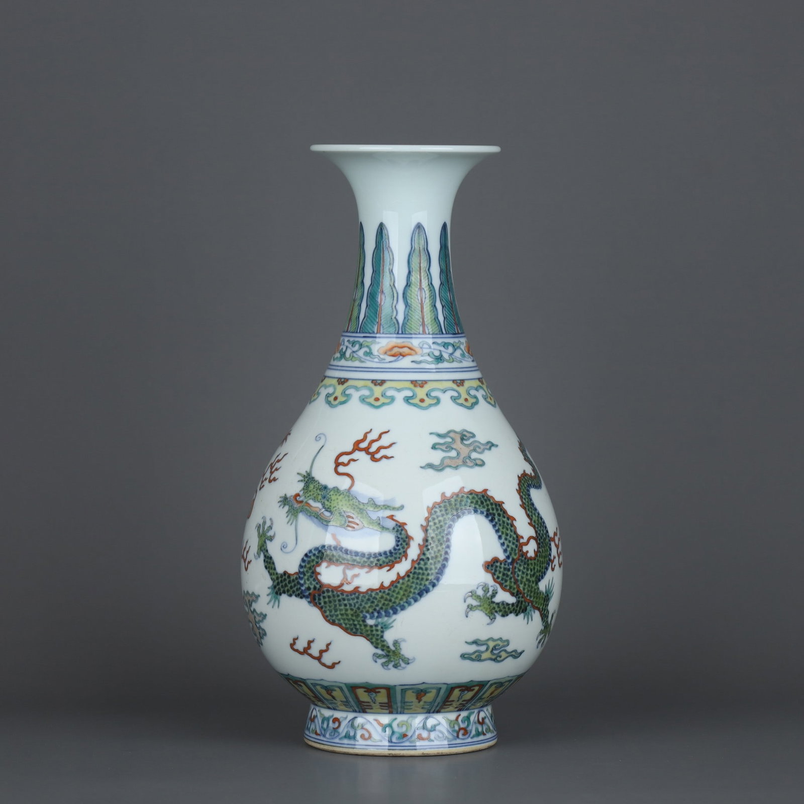 A Exquisite Doucai Dragon Pattern Vase - 3