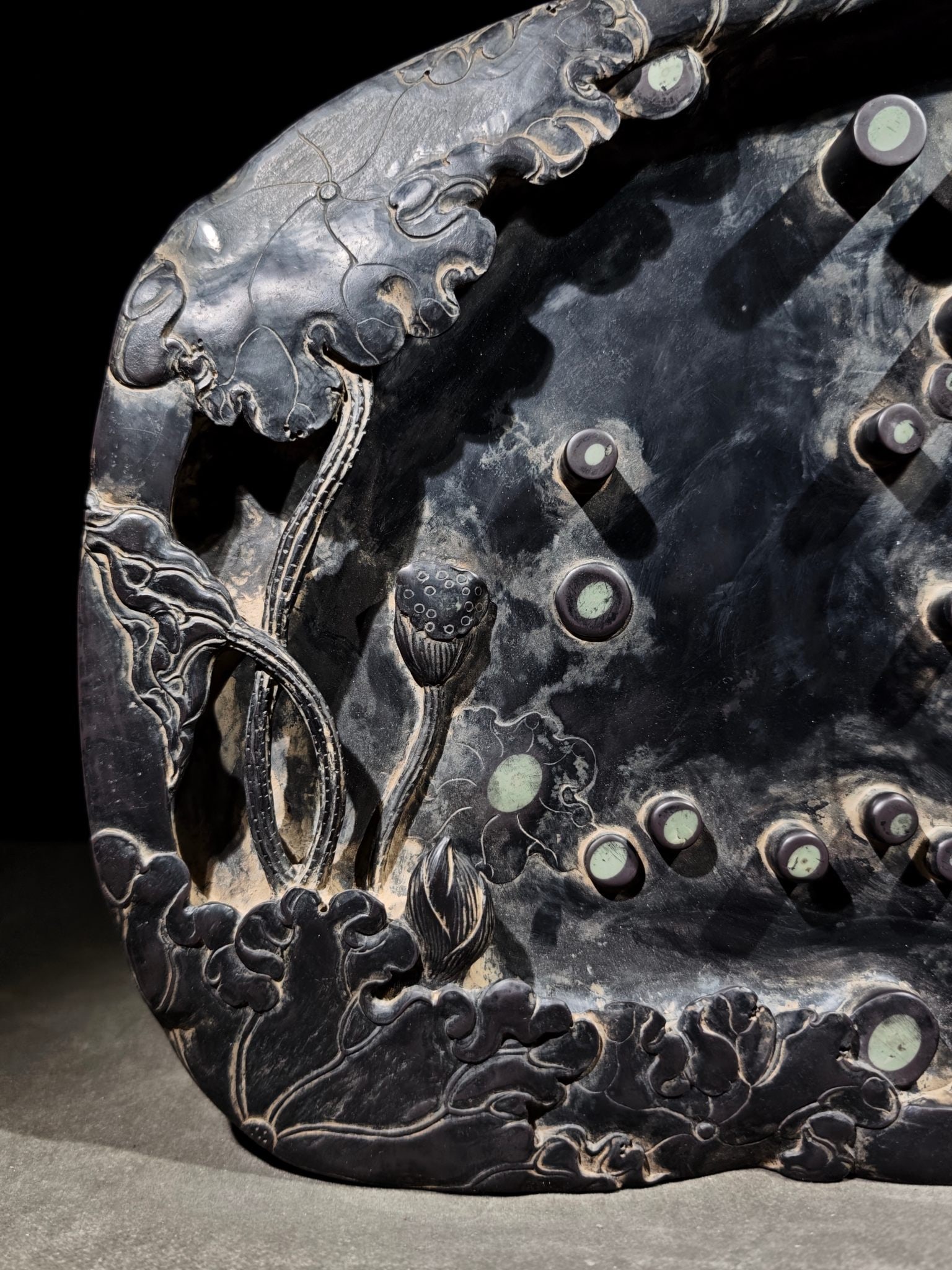 A Exquisite Lotus Leaf Pattern Brush Washer - 2