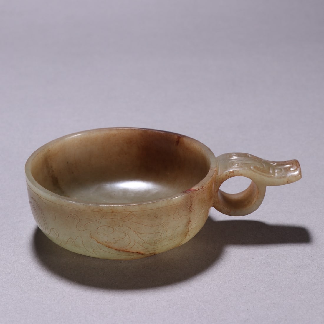 A Exquisite Hotan Jade Cup: A Exquisite Hotan Jade Cup,Han Dynasty, China,Size:1.4inx5.1in, Weight:156g 和田玉杯,中国汉代