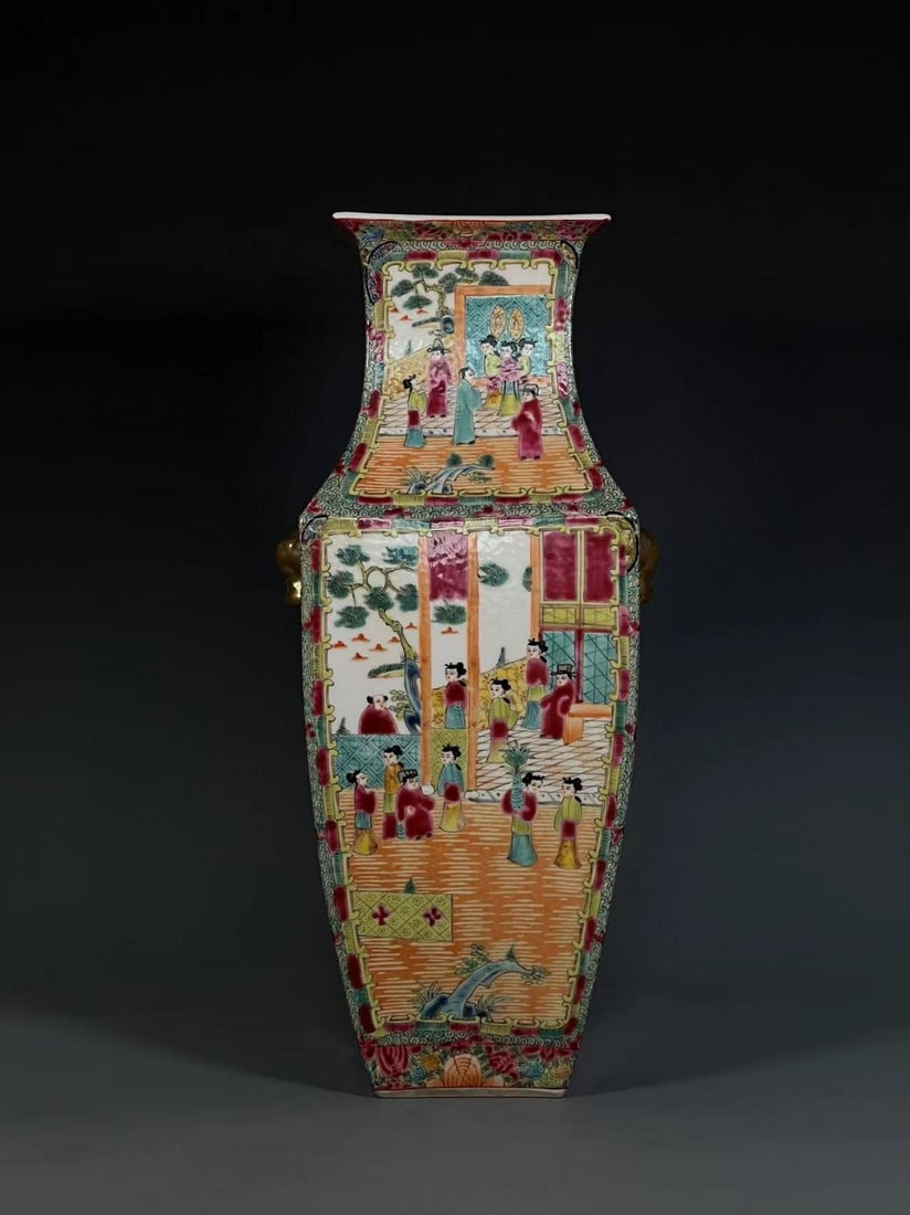 A Exquisite Guangcai Figures Pattern Vase - 3