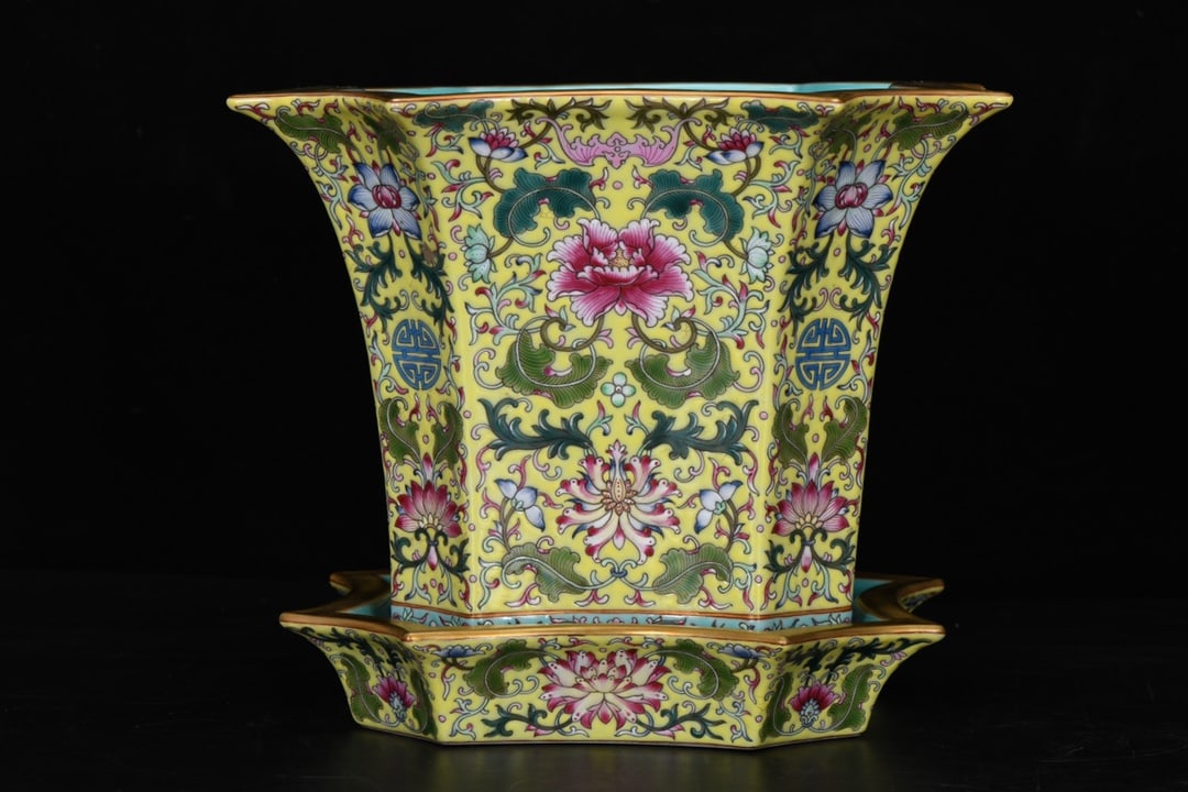 A Exquisite Famille-Rose Yellow Ground Flower pattern Basin: A Exquisite Famille-Rose Yellow Ground Flower pattern Basin,Qing Dynasty, China,Qianlong Four-character Mark,Size:8.3inx11.4inx7.6in 