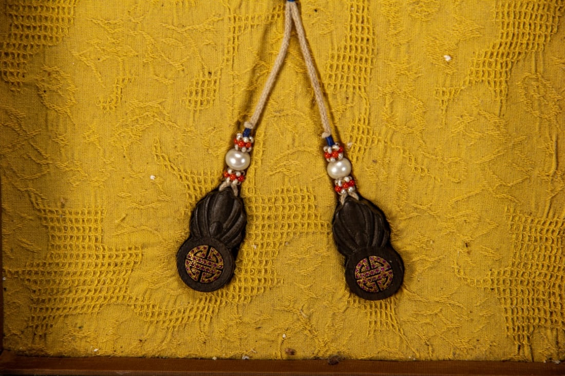 A Exquisite Eaglewood Bracelets - 6