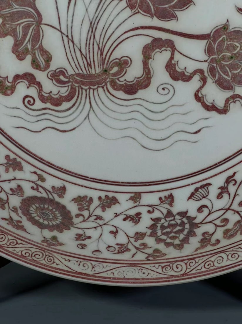 A Exquisite Underglaze-Red Flower Pattern Vase - 5