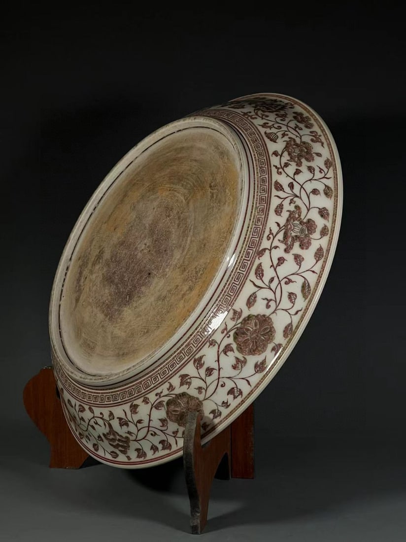 A Exquisite Underglaze-Red Flower Pattern Vase - 7