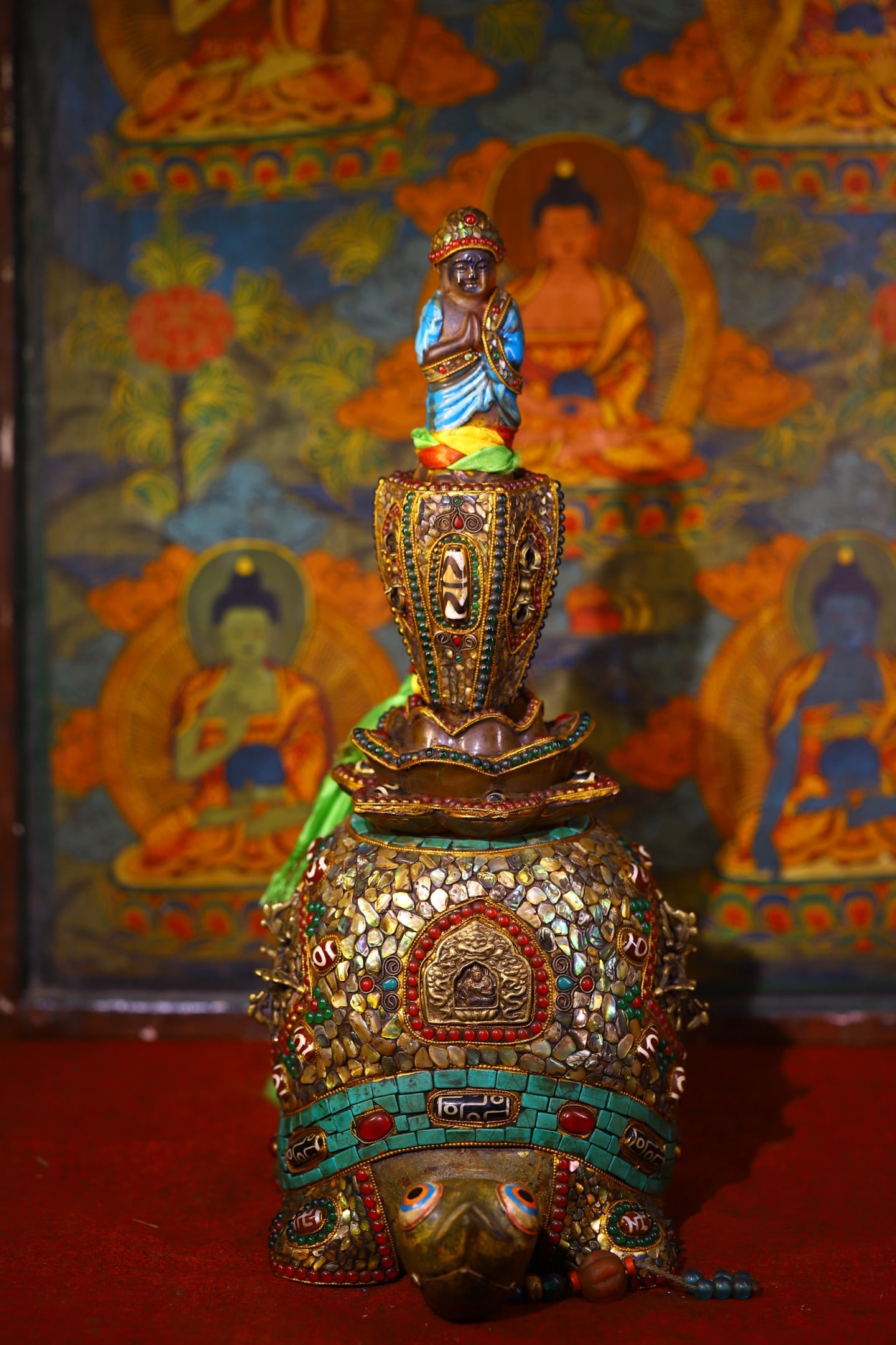 A Exquisite Meteorite Carved and Dzi Bead-Inlaid Tortoise Ornament: A Exquisite Meteorite Carved and Dzi Bead-Inlaid Tortoise Ornament,Qing Dynasty, China,Size:16.1inx9.8in,Weight:8300g 