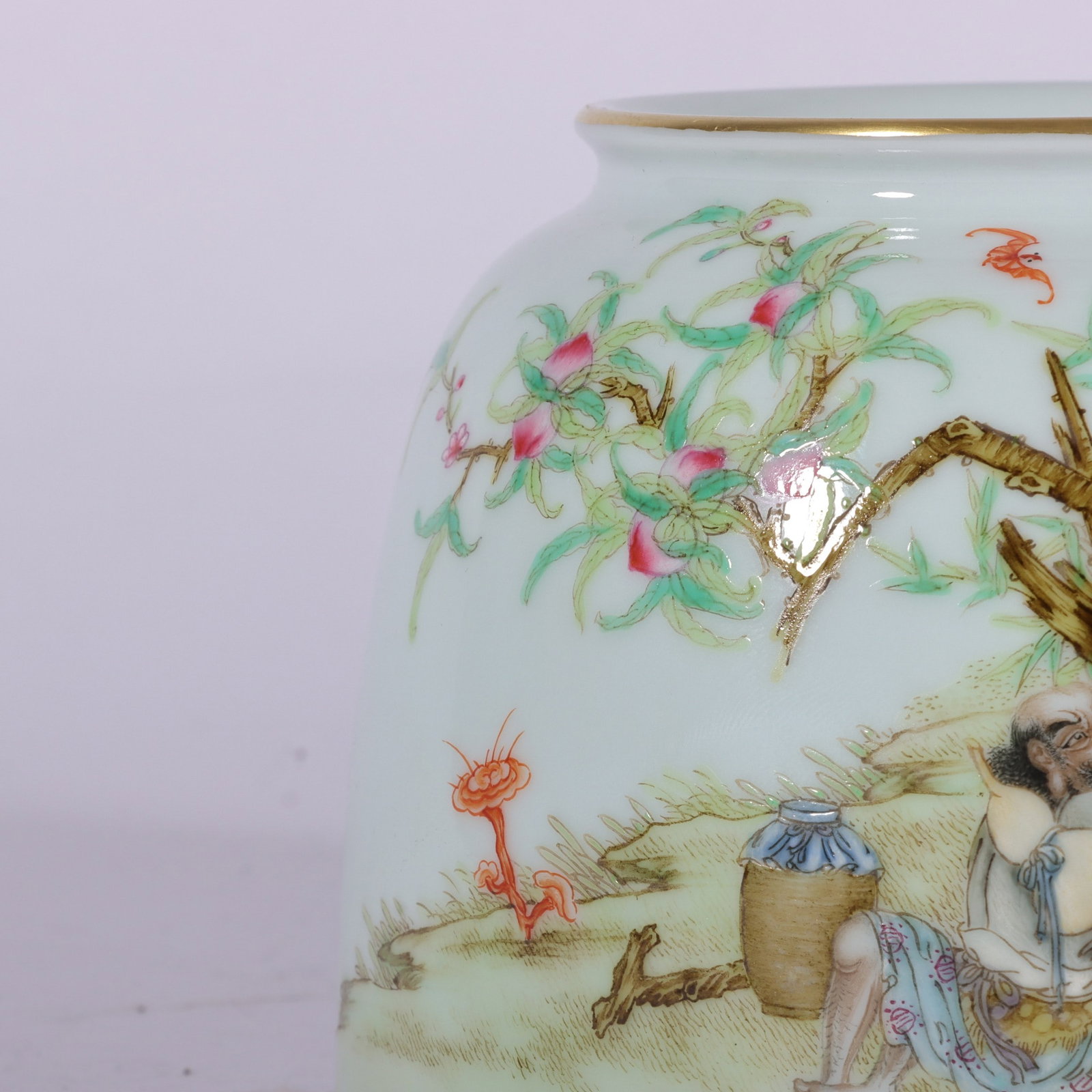 A Exquisite Enamel Figures Pattern Brush Washer - 2