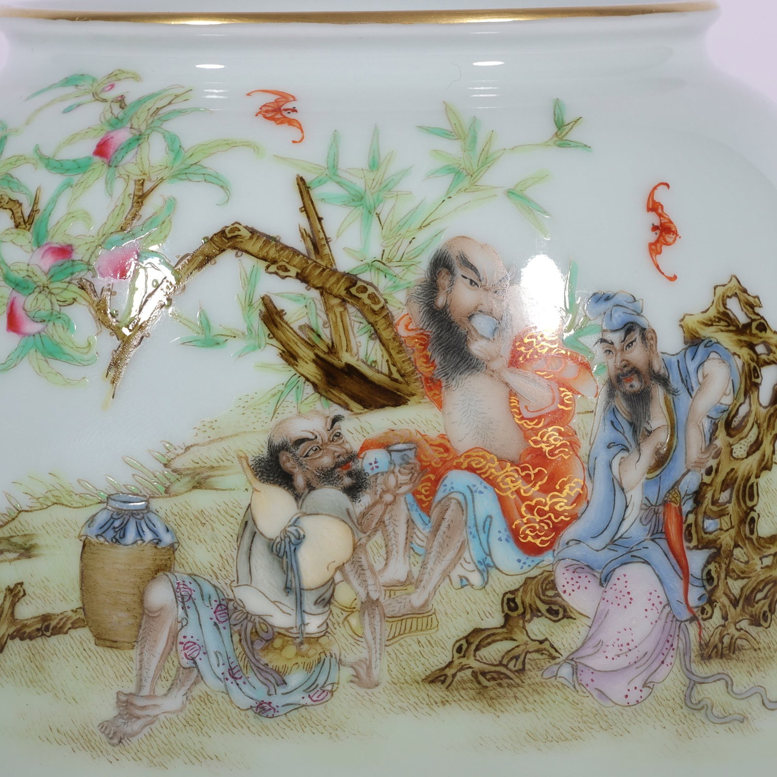 A Exquisite Enamel Figures Pattern Brush Washer - 3