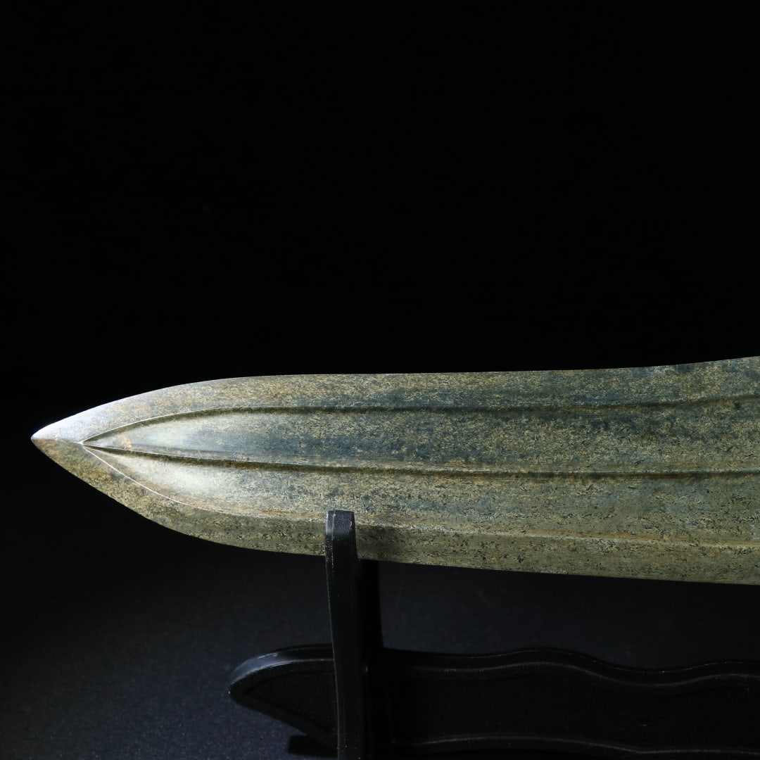 A Exquisite Hotan Jade Weapon - 3