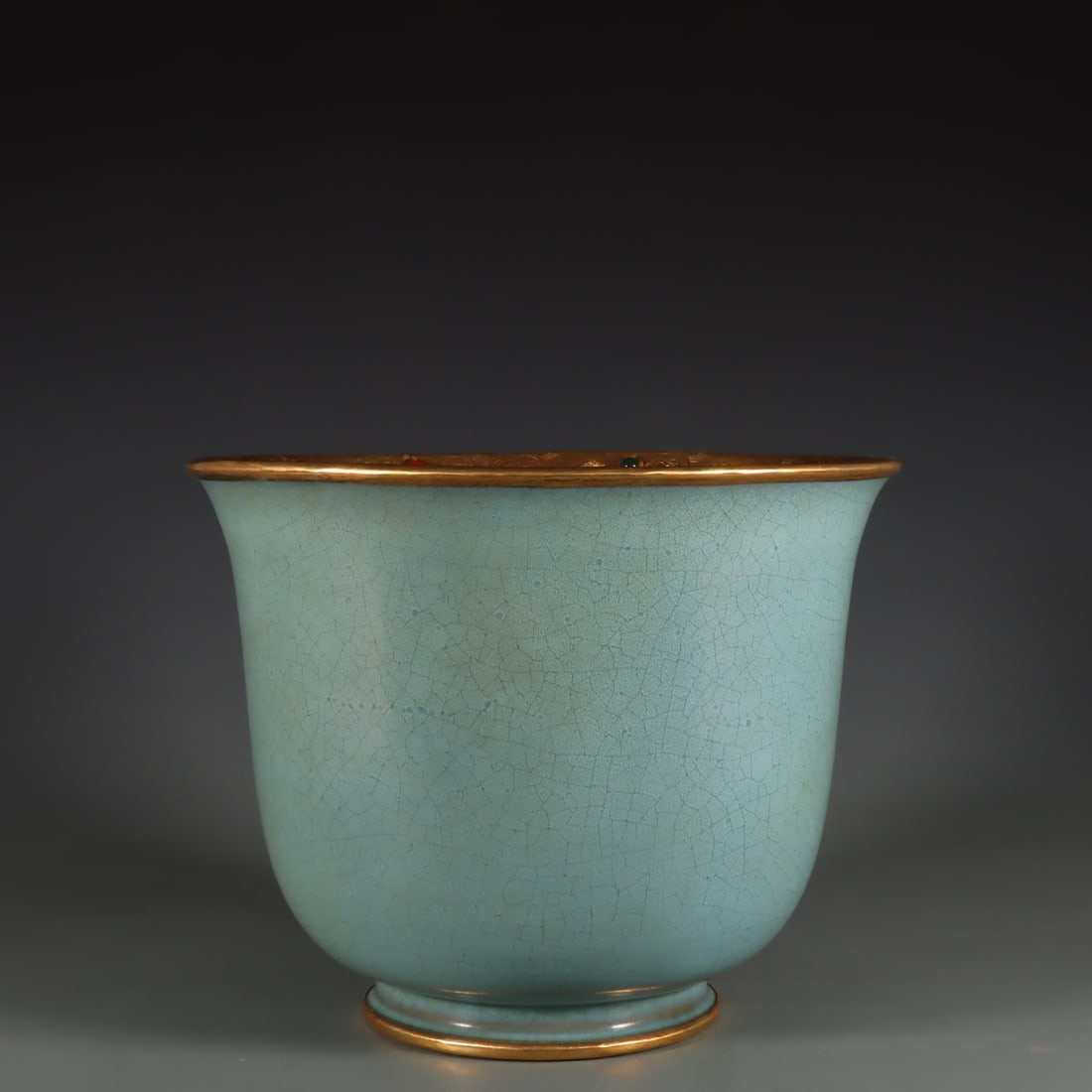 A Exquisite Jun Kiln Sky Blue Glaze Inlaid Gold Inlaid Gems Bell-Shaped Flower Pot (1 of 9)