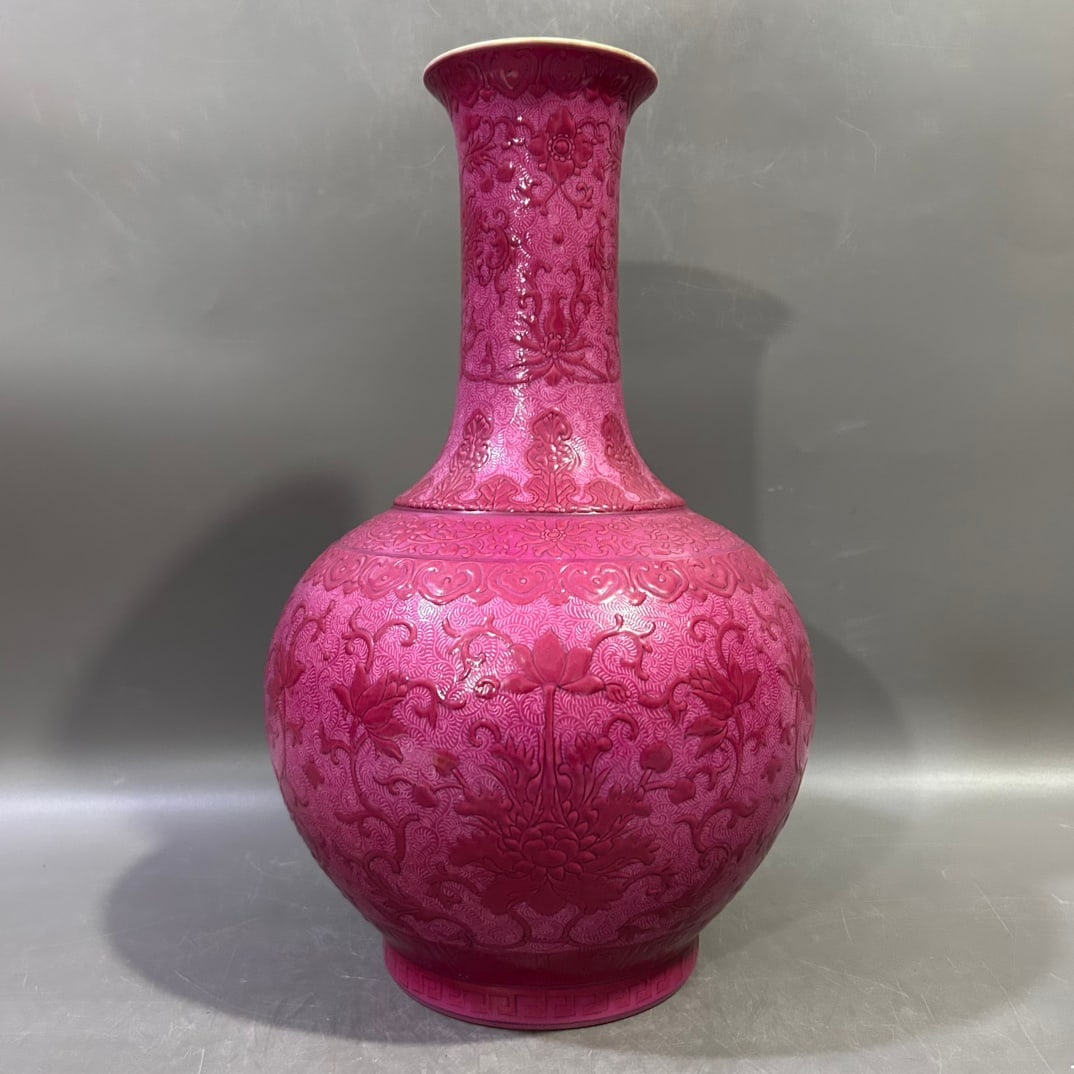 A Exquisite Ruby Red-Glazed Lotus Pattern Vase - 2