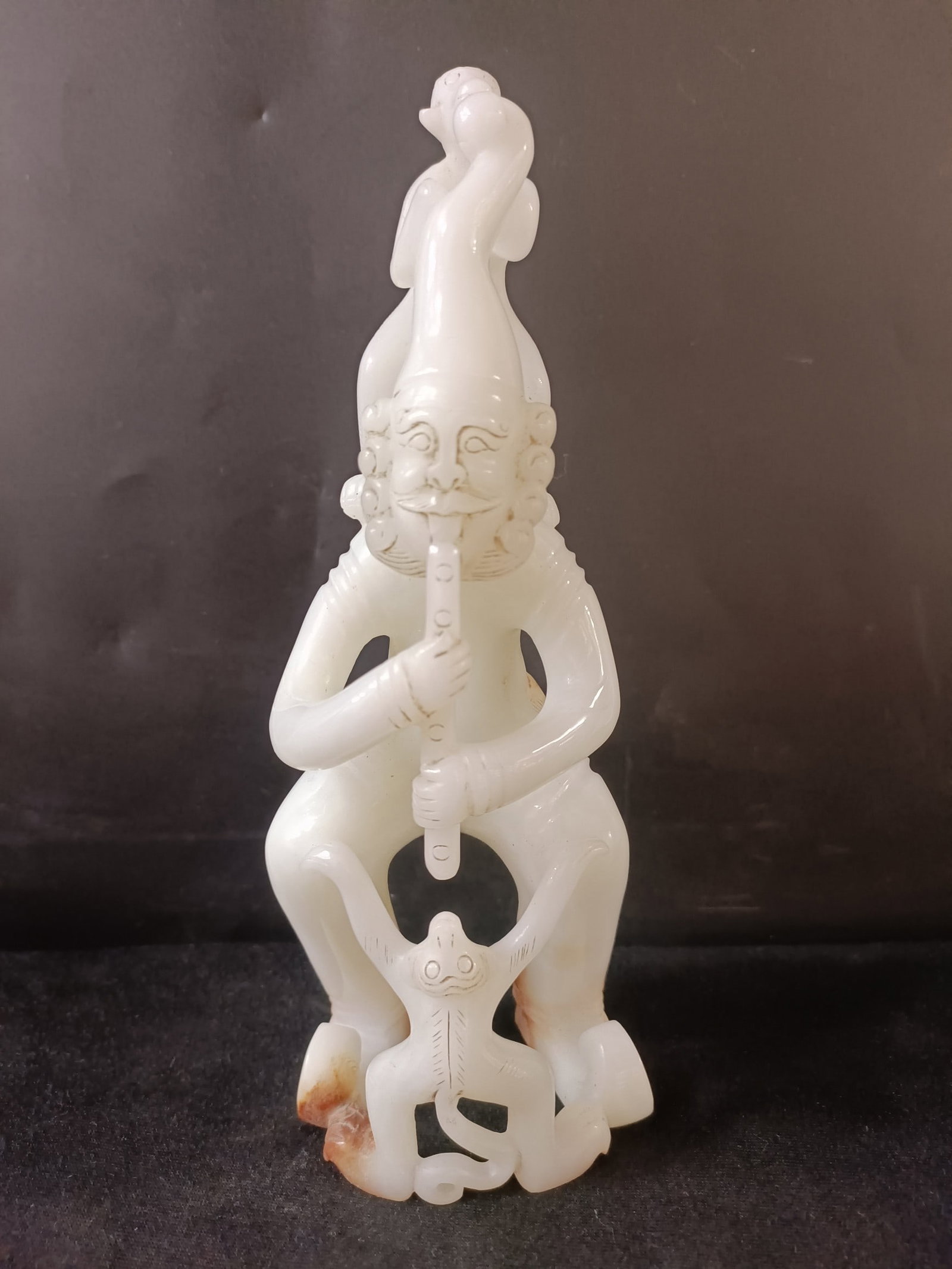 A Exquisite Hotan Jade Figure Ornament: A Exquisite Hotan Jade Figure Ornament,Qing Dynasty, China,Size:2.4inx2.8inx8.1in,Weight:582g 和田玉人摆件,中国清代