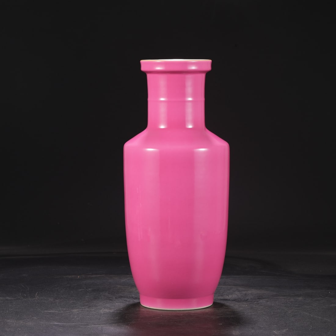 A Exquisite Ruby Red-Glazed Vase - 6