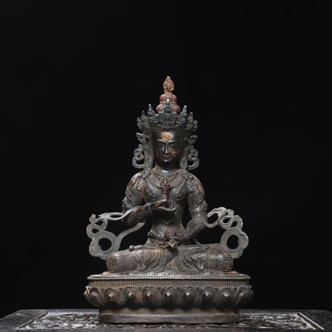 A Exquisite Gold Overlaid Bronze Statue of Vajra Ornament: A Exquisite Gold Overlaid Bronze Statue of Vajra Ornament,Qing Dynasty, China,Size:30x19x4.3in,Weight:1600g 