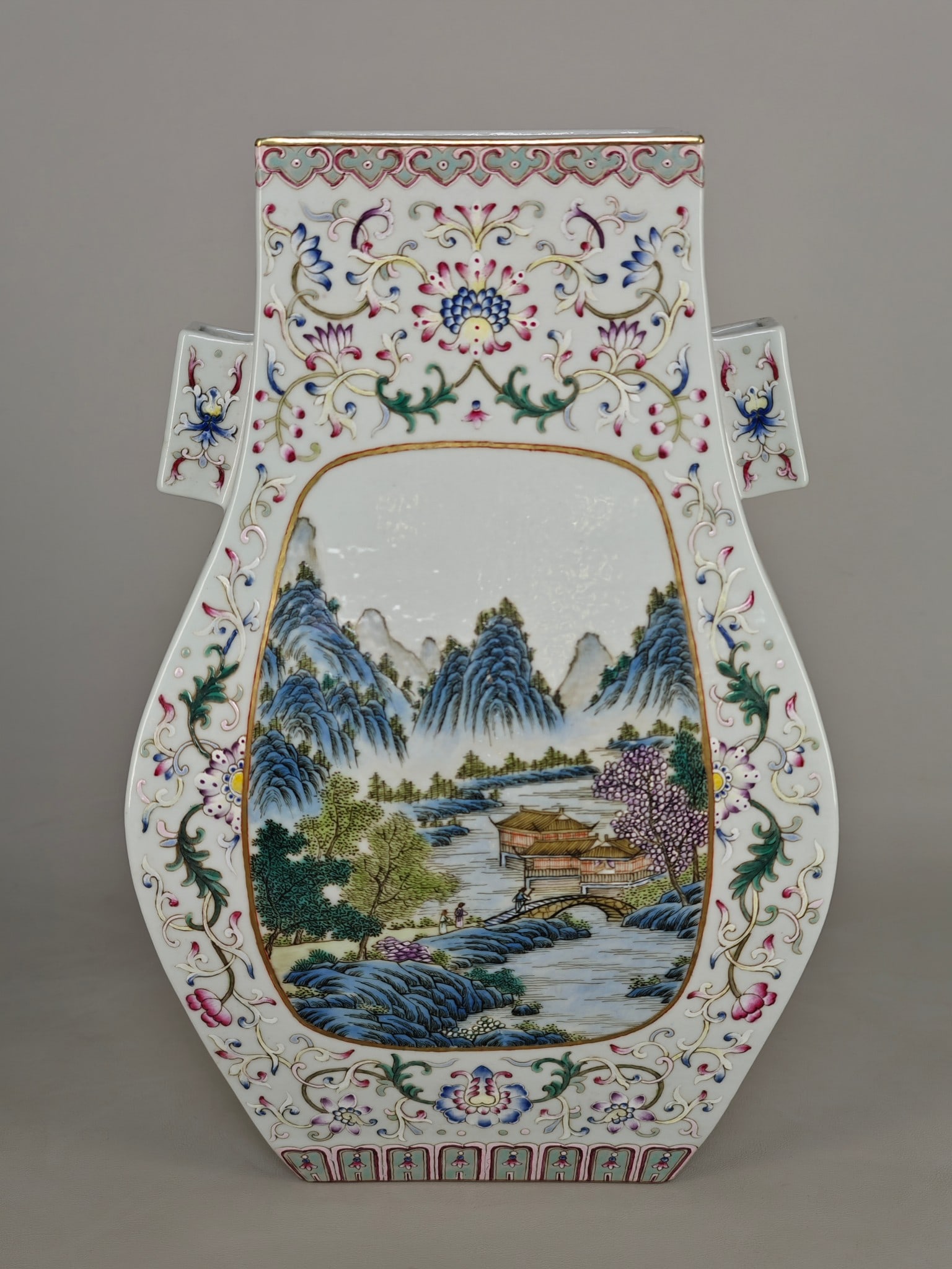 A Exquisite Famille-Rose Lotus and Landscape Pattern Vase: A Exquisite Famille-Rose Lotus and Landscape Pattern Vase,Qing Dynasty, China,With Mark,Size:12.9inx8in 