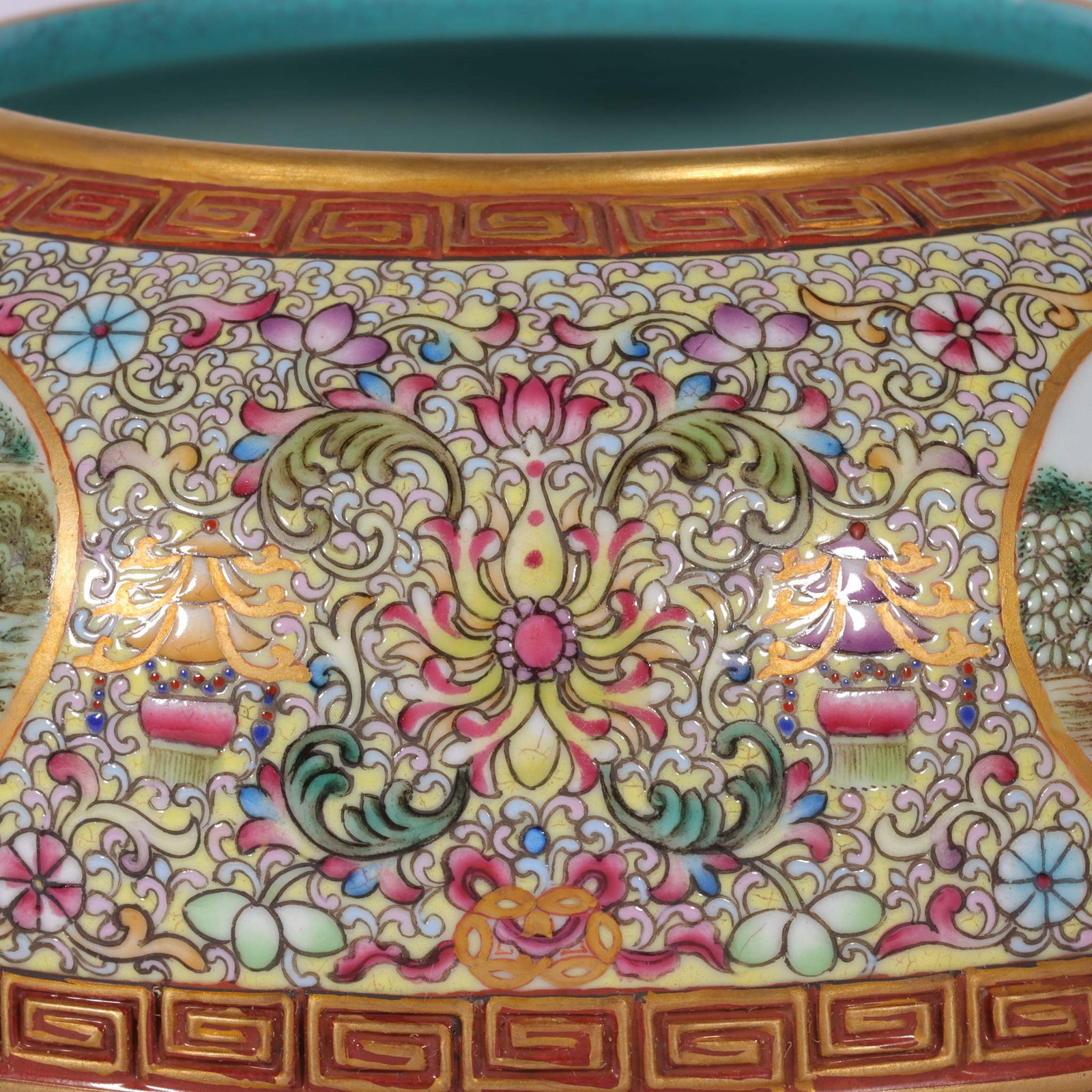 A Exquisite Enamel Figures Pattern Brush Washer - 4