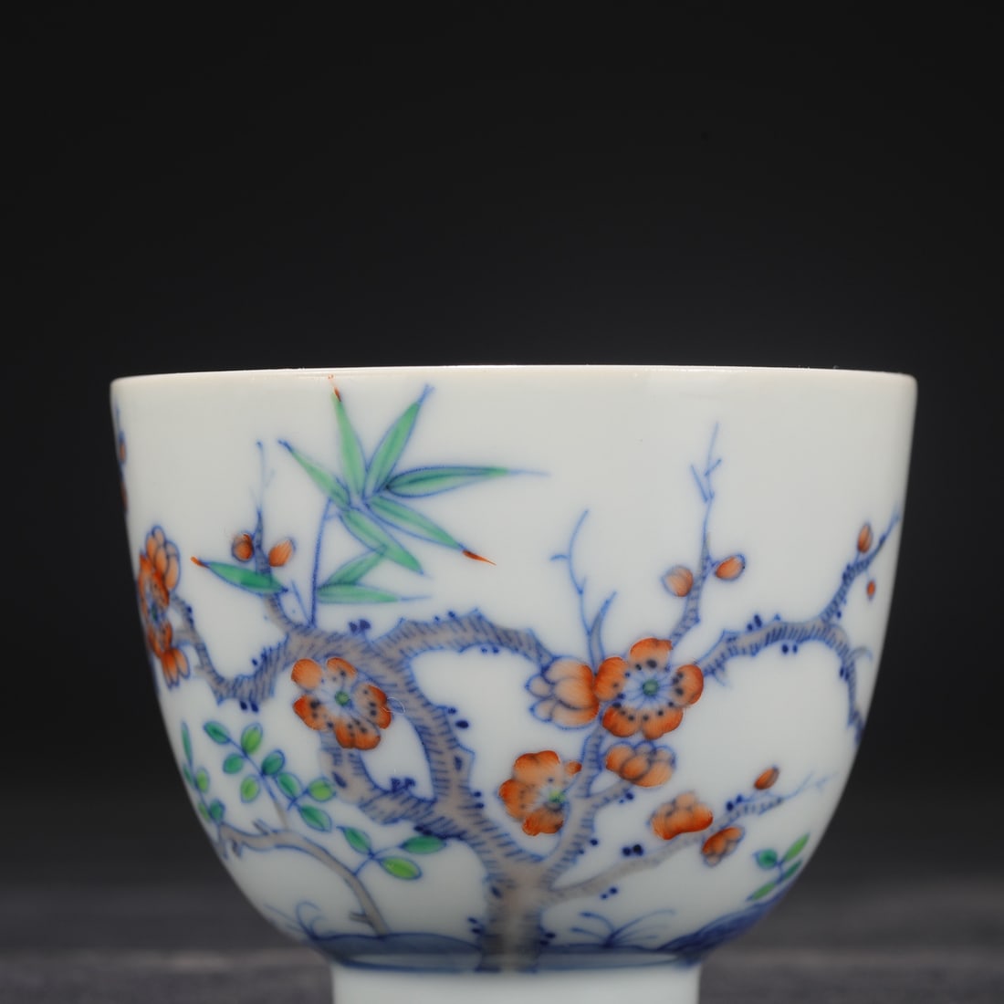 A Exquisite Doucai Flower Pattern Cup - 3