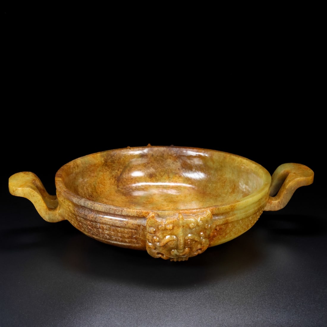 A Exquisite Hotan Jade Double-Ears Beast Face Plate (1 of 9)