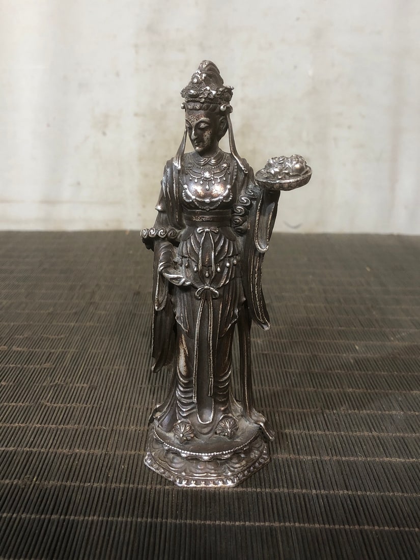 A Exquisite Silver-Gilded Bronze Figure Ornament (1 of 8)