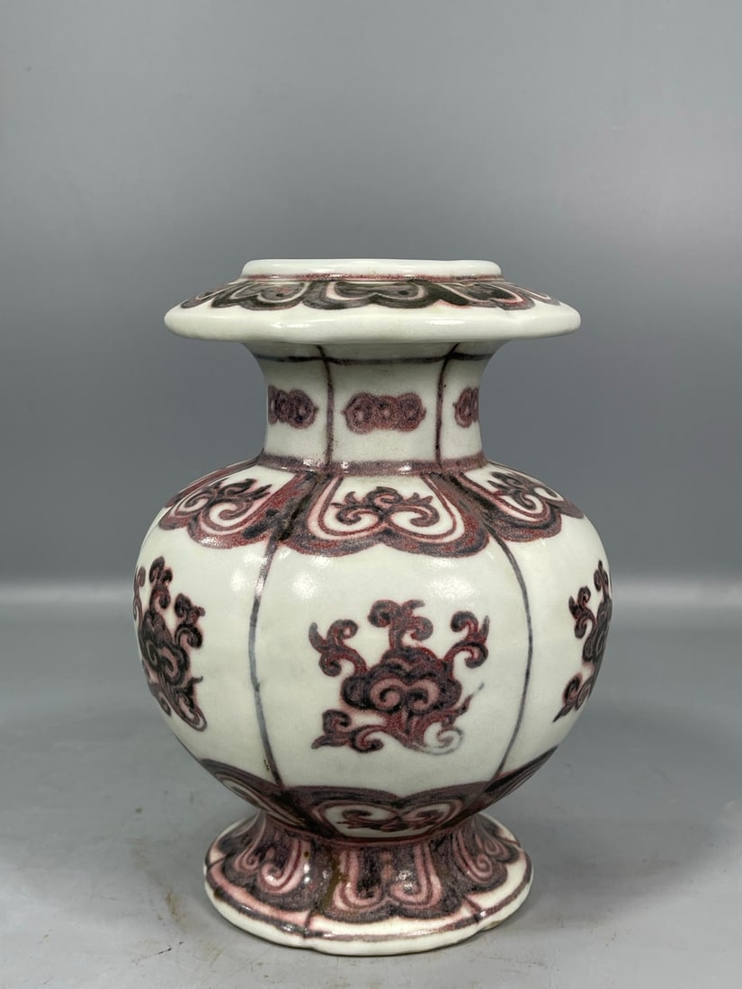 A Exquisite Underglaze-Red Ganoderma lucidum pattern Vase - 2