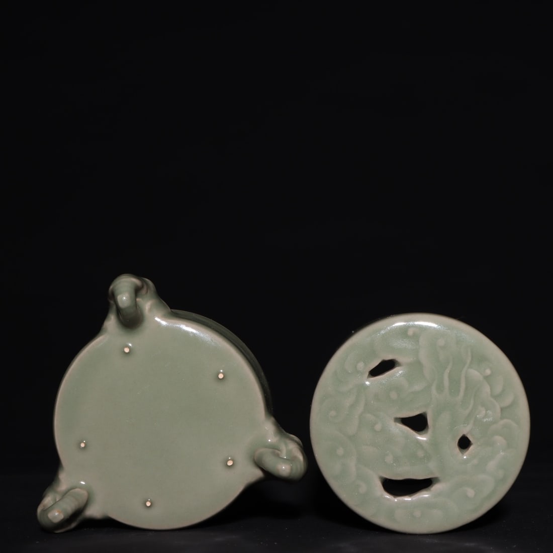 A Exquisite Celadon Dragon Pattern Censer - 9