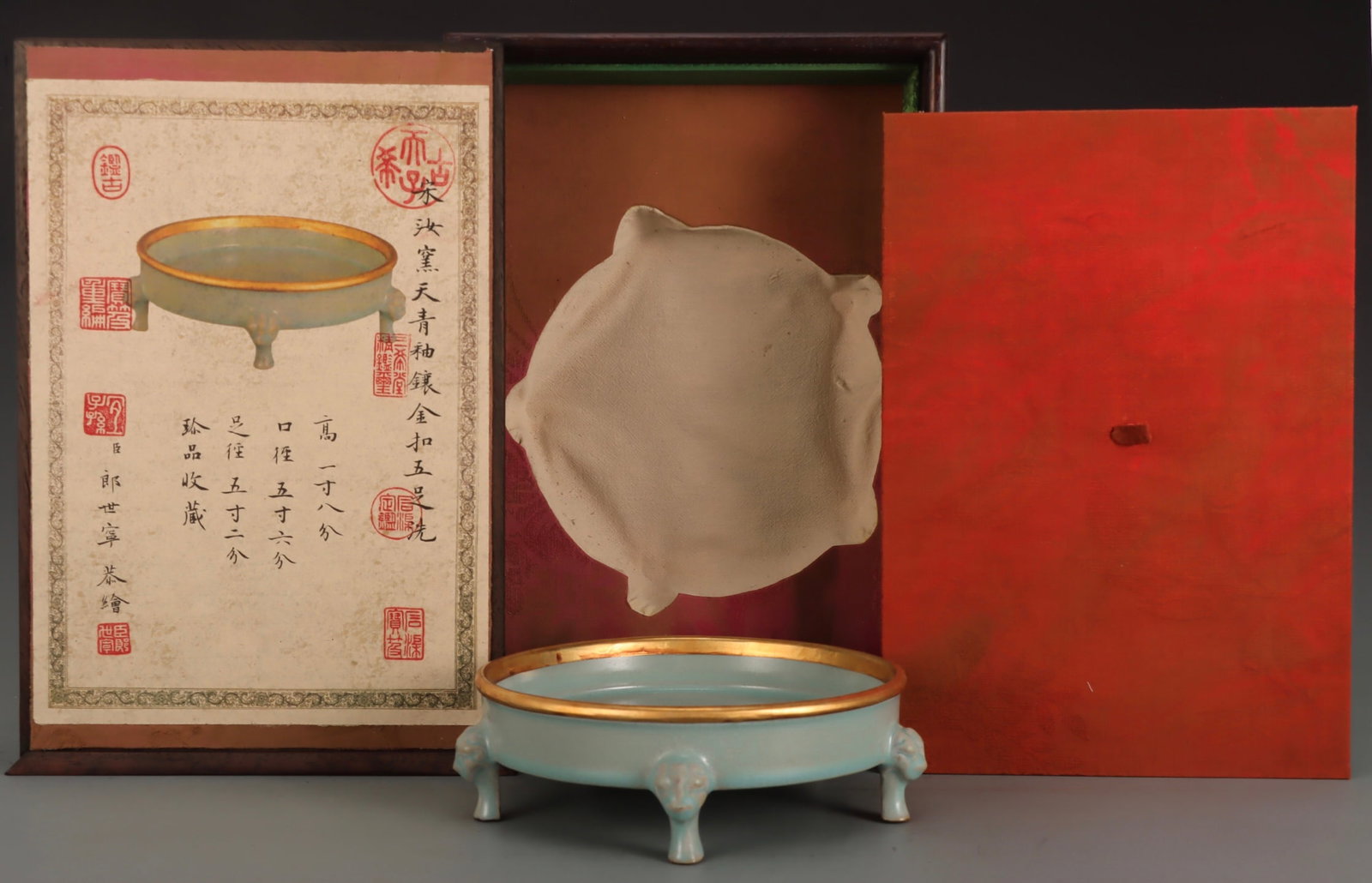 A Exquisite Ru Kiln Sky Blue Glaze Inlaid Gold Five-Foot Washer (1 of 9)