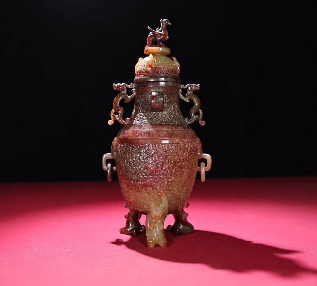 A Exquisite Hotan Jade Tripod Phoenix Bird Vase (1 of 9)