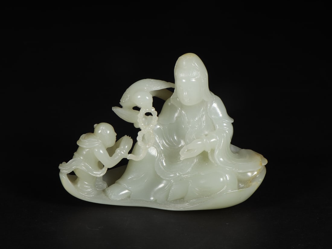 An Exquisite White Jade Avalokitesvara Ornament: An Exquisite White Jade Avalokitesvara Ornament,Qing Dynasty, China,Size:4inx1.6inx3in,Weight:221g 白玉观音摆件,中国清代