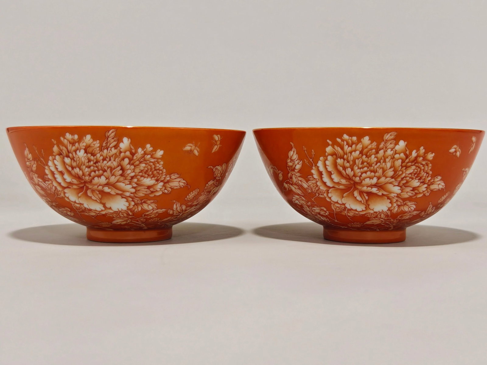 A Pair of Exquisite Iron-Red Painted Gold Flower Pattern Bowls,With Poem: A Pair of Exquisite Iron-Red Painted Gold Flower Pattern Bowls,With Poem,Qing Dynasty,China,Yongzheng Six-character Mark,Size:2.6inx5.6in 