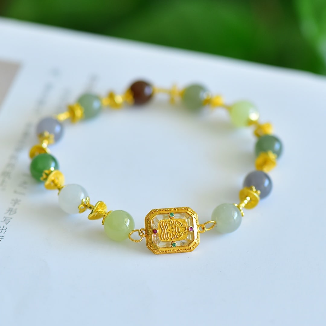 An Exquisite Sterling Silver-Gold Plated Hotan Jade Bracelets: An Exquisite Sterling Silver-Gold Plated Hotan Jade Bracelets 纯银镀金镶和田玉手串