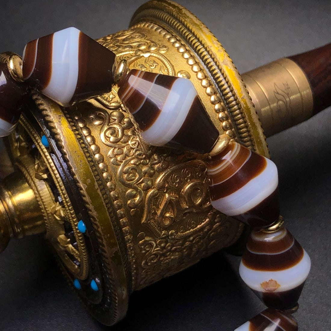 An Exquisite Dzi Bead Bracelets - 7