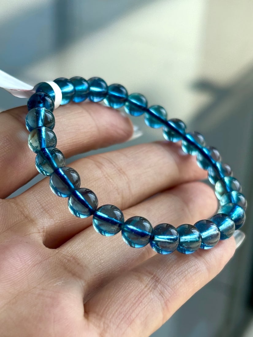 An Exquisite Aquamarine Bracelets: An Exquisite Aquamarine Bracelets,Size:7.5mm,Weight:14.2g 海蓝宝手串
