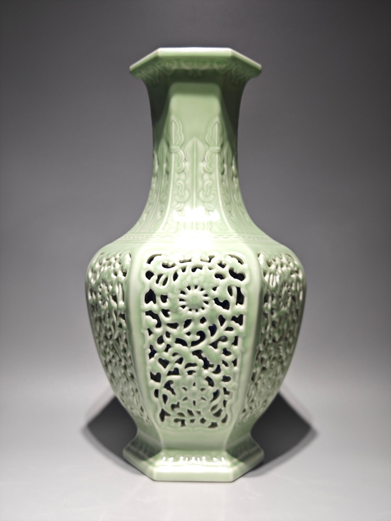 An Exquisite Celadon Glazed Lotus Pattern Vase (1 of 9)