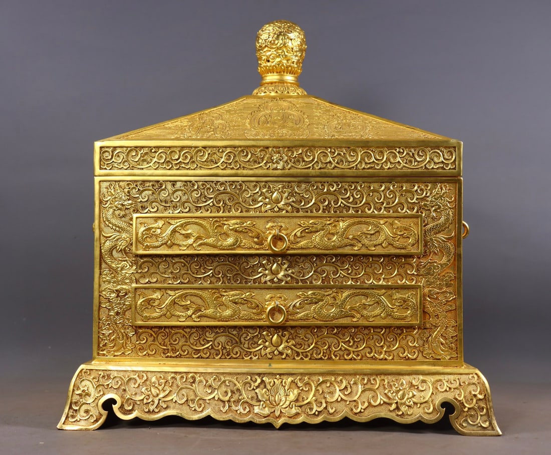 An Exquisite Gilt Bronze Dragon Pattern With Scriptures Ornament (1 of 11)