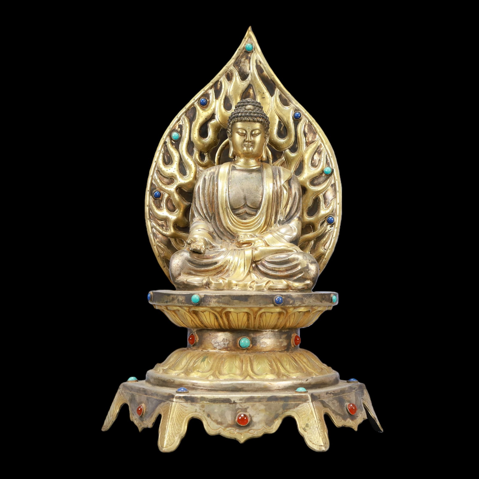 A Exquisite Gilt Silver Statue of Sakyamuni: A Exquisite Gilt Silver Statue of Sakyamuni Ming Dynasty, China Yongle Six-character Mark Size:9.1inx7.9inx13.6in Weight:2450g银鎏金如来 中国明代