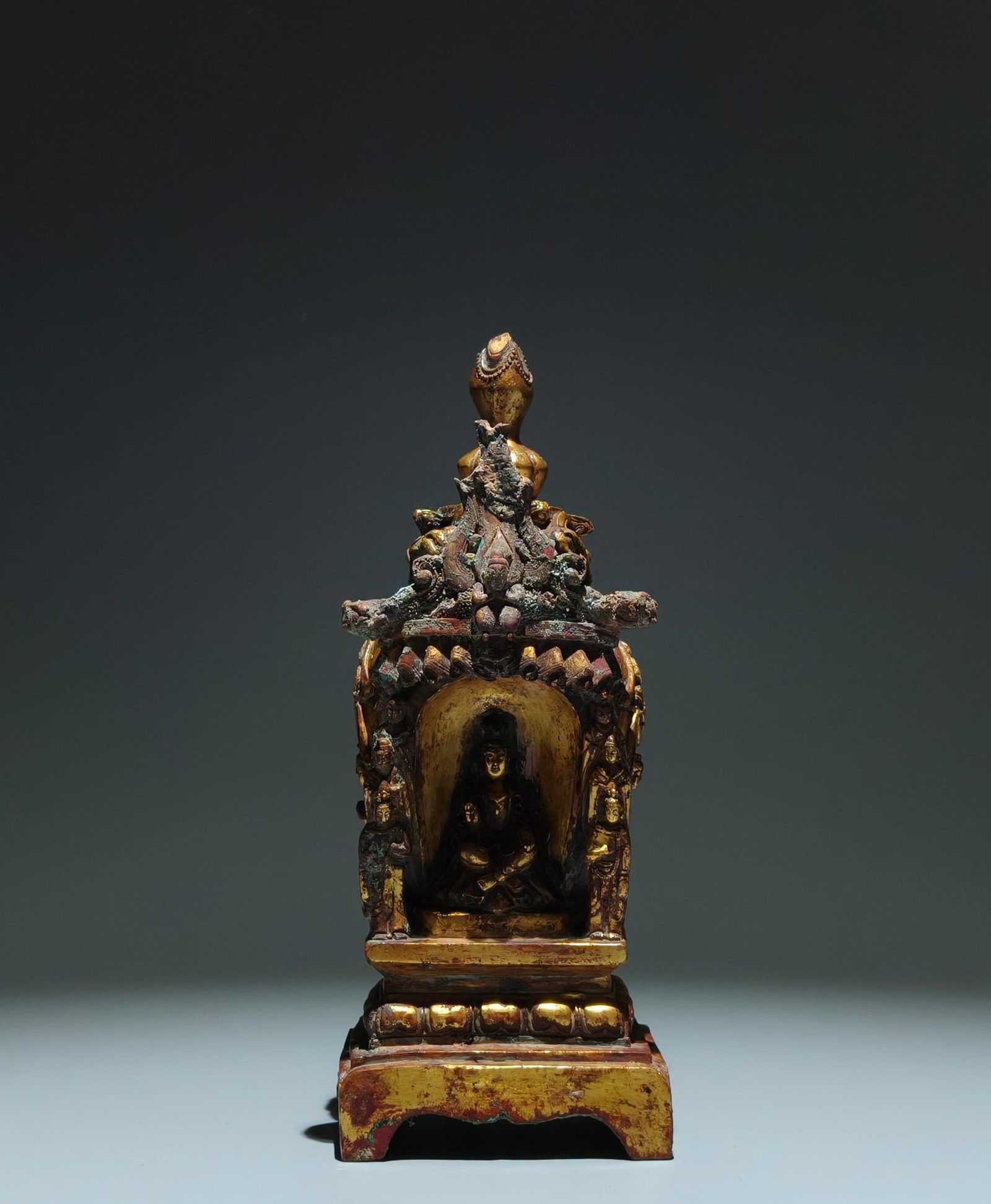 A Rare Gilt Bronze Niche,With Inscription (1 of 12)