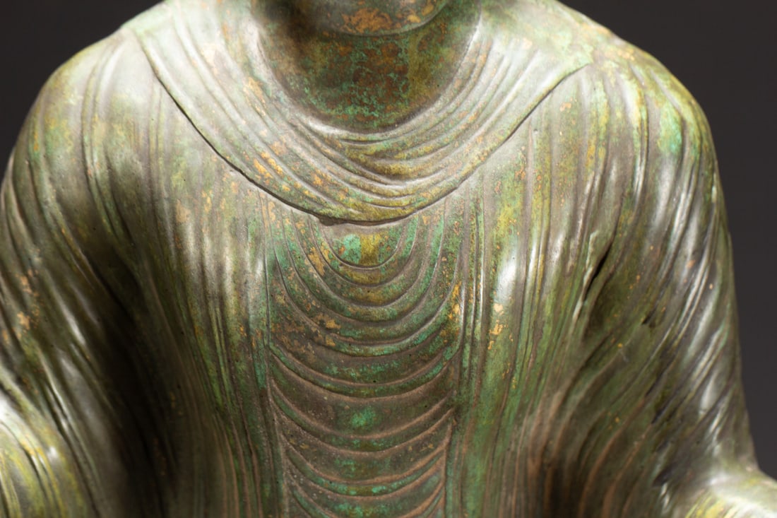 A Solemn Bronze Statue of Sakyamuni - 6