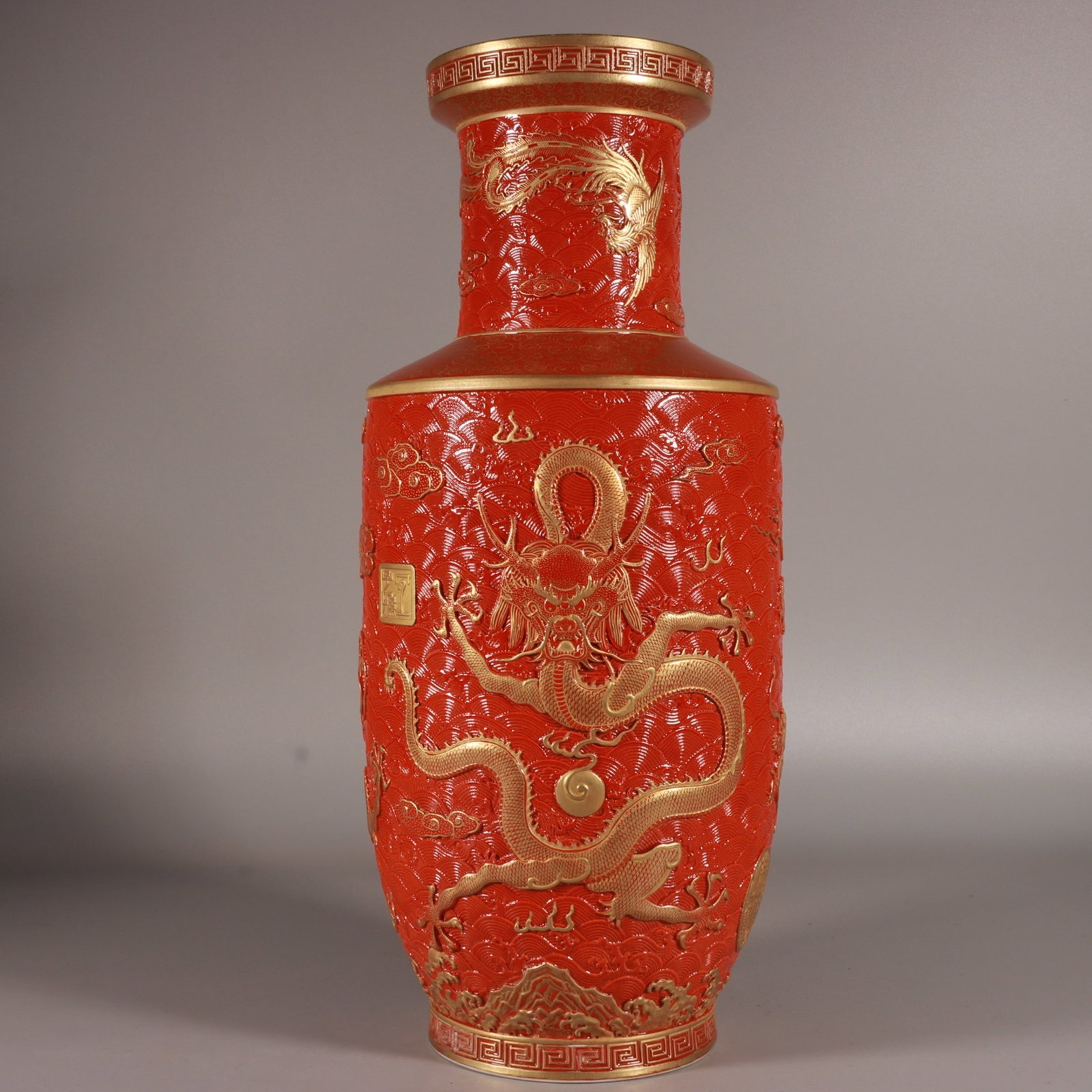A Huge Iron-Red Painted Gold Seawater Dragon and Phoenix Pattern Vase: A Huge Iron-Red Painted Gold Seawater Dragon and Phoenix Pattern Vase,Qing Dynasty, China,Qianlong Six-character Mark,Size:15.7inx6.7in 矾红釉描金海水龙