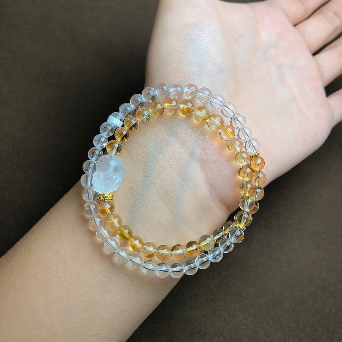 An Exquisite Crystal Bracelets - 2