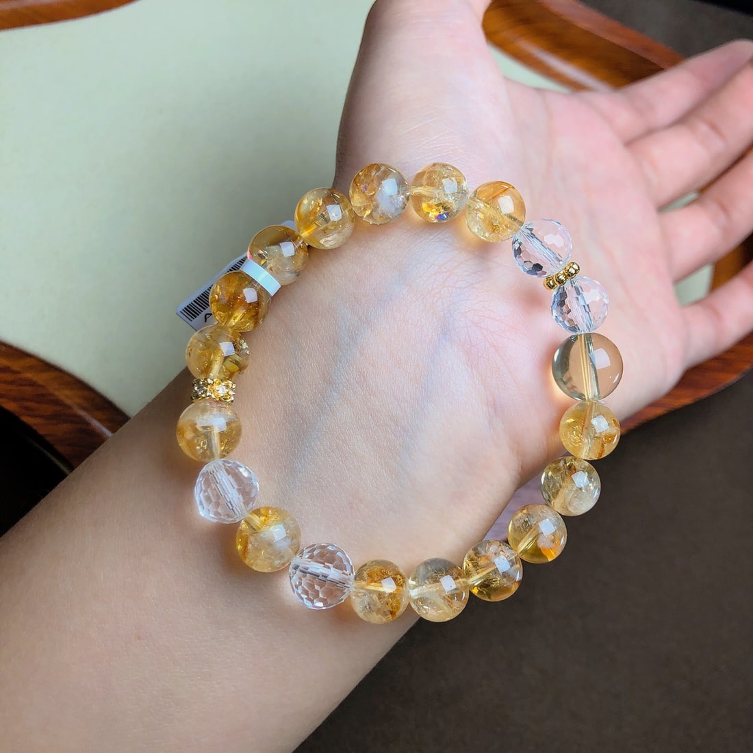 An Exquisite Crystal Bracelets - 2